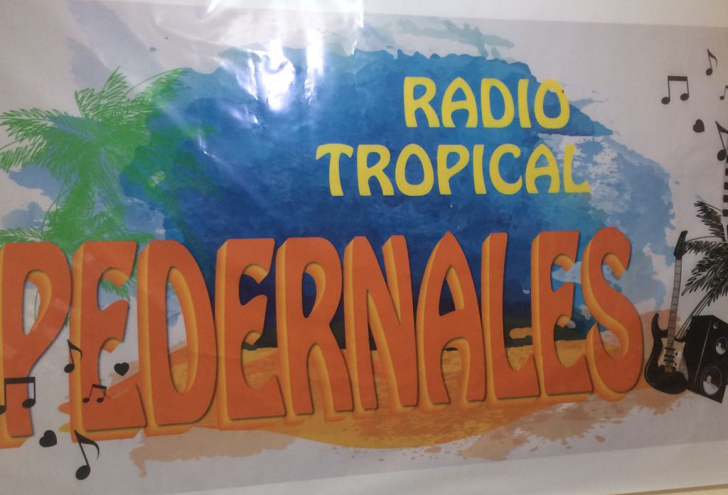 Radio Tropical de Pedernales
