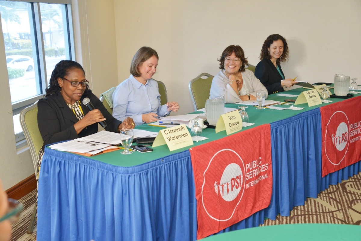C Joannah Waterman, president of the Barbados Nurses' Association (BNA) chairs the opening session of the workshop. Also pictured from left: Vera Guseva, ILO workers’ specialist for the Caribbean; Carmen Benitez G, ILO ACTRAV, Lima; Andrea Bentancor, Independent Consultant. Photo: Tempro Photographic Services