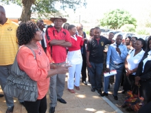 PSI Southern African Secretary speaks to public sector workers in Botswana