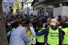 Police intervention prior to KGEU sit-in