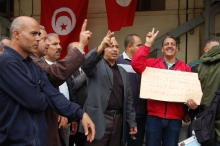 Tunisia: Members of the PSI affiliate Fédération Générale de l'Agriculture (a union belonging to the labour central UGTT) exposed corruption by former leaders of the Ben Ali regime.